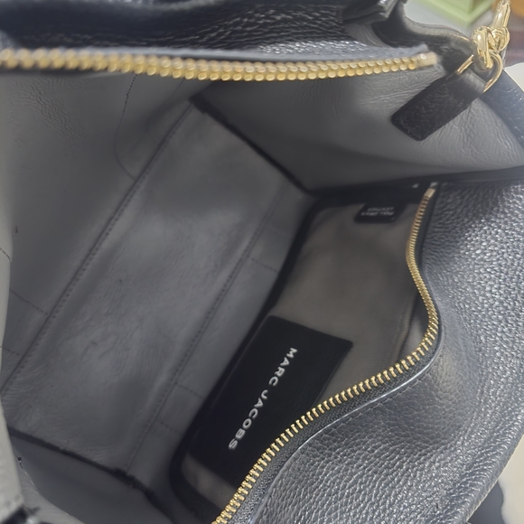 Marc Jacobs the Small Leather Tote Bag And Wallet Set - Picture 4 of 9